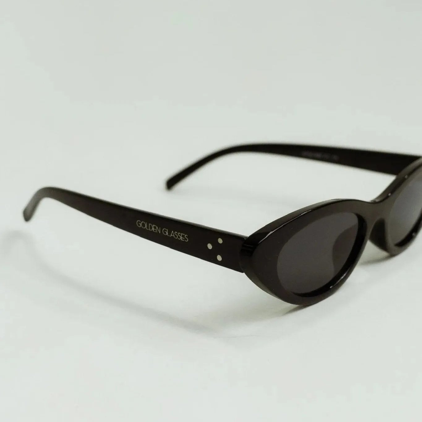 Damen Schwarze Katzenaugen Sonnenbrille